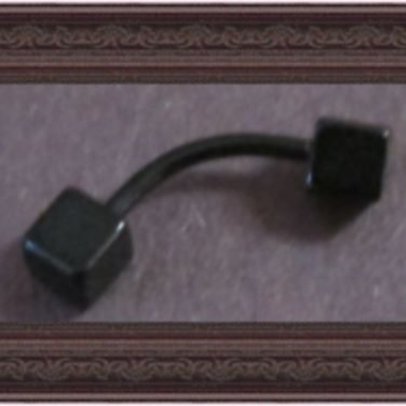 Black Box Curved Barbell Design Body Piercing - Picture 1 of 1